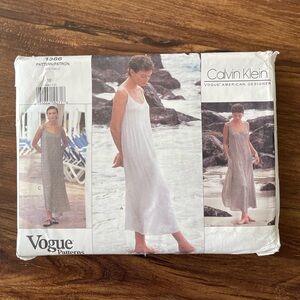 Vintage Vogue Pattern 1366 Calvin Klein Dress size 12